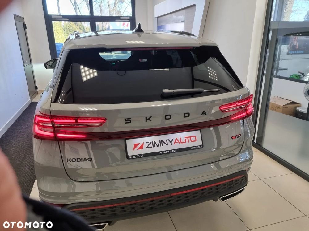 Skoda Kodiaq 2.0 TSI 4x4 DSG RS - 9