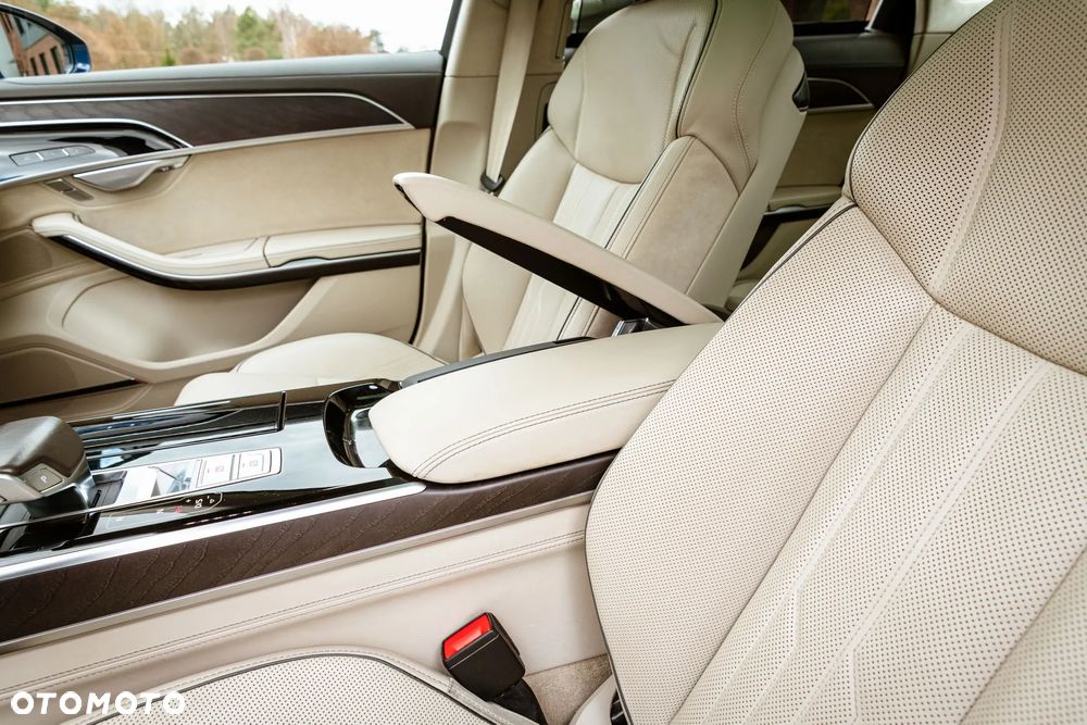 Audi A8 55 TFSI mHEV Quattro Tiptr - 29