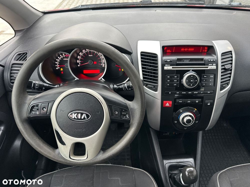 Kia Venga 1.4 M - 17