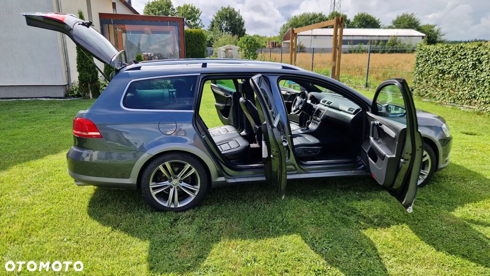 Volkswagen Passat 2.0 TDI 4Motion DSG BlueMotion Tech Highline - 22
