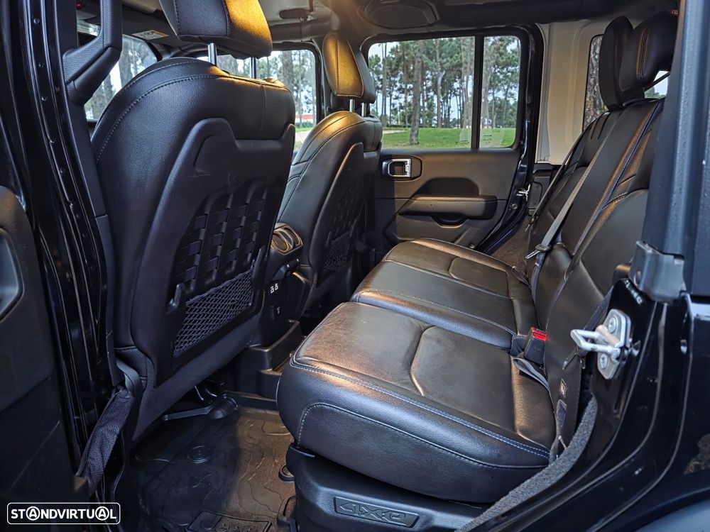 Jeep Wrangler Unlimited 2.0 4xe Plug-In Hybrid Hardtop Rubicon - 31