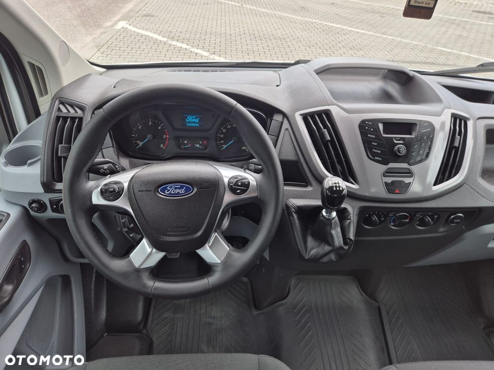 Ford Transit - 31