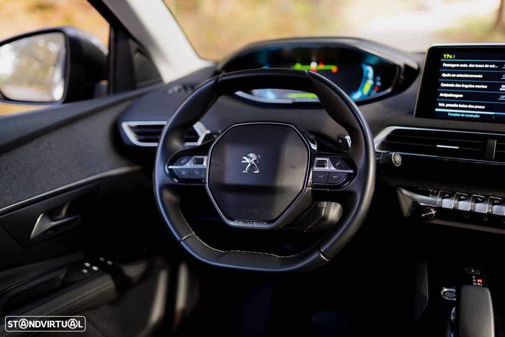 Peugeot 3008 1.6 Hybrid Allure e-EAT8 - 59