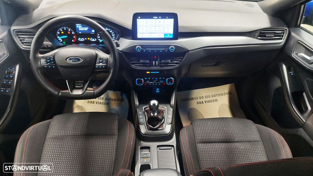 Ford Focus 1.0 EcoBoost MHEV ST-Line - 15