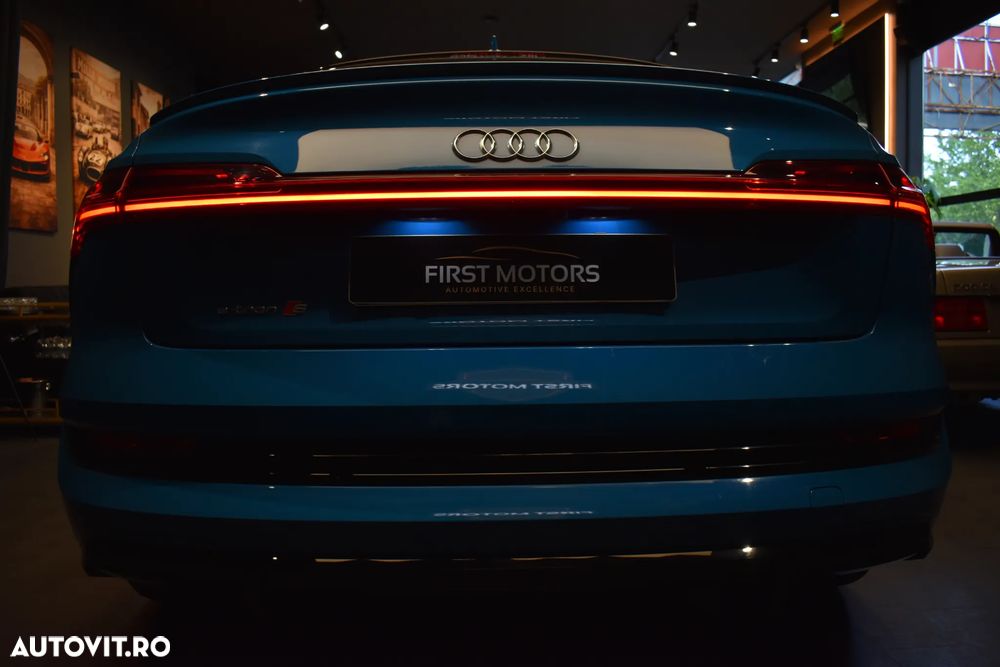 Audi e-tron Sportback - 5