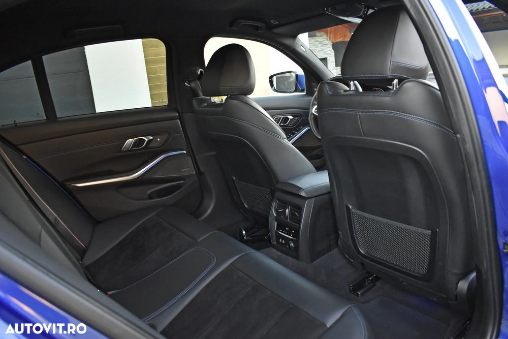 BMW Seria 3 320d xDrive AT - 10