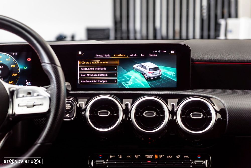 Mercedes-Benz A 180 d AMG Line Aut. - 30