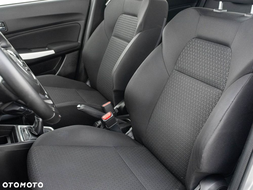 Suzuki Swift - 12