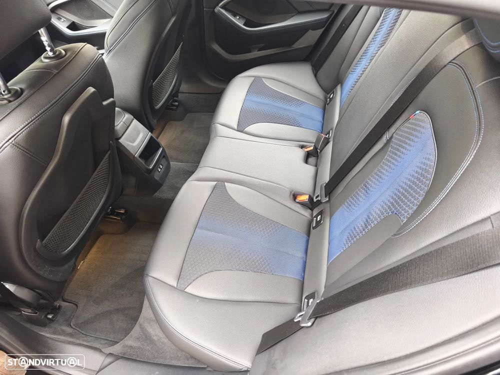 BMW 116 d Edition M Sport Shadow - 23