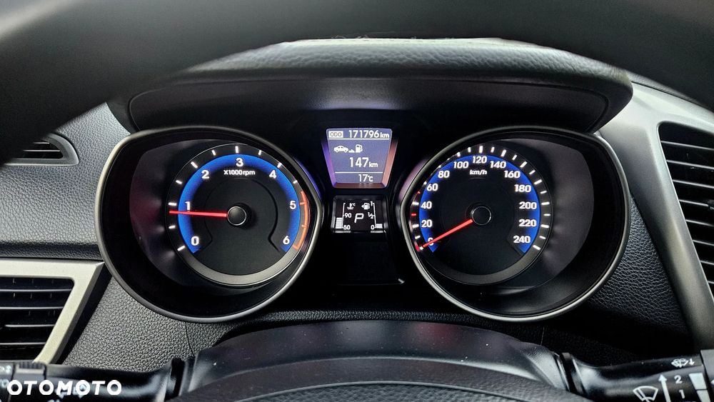 Hyundai i30 1.6 CRDi Automatik Style - 6