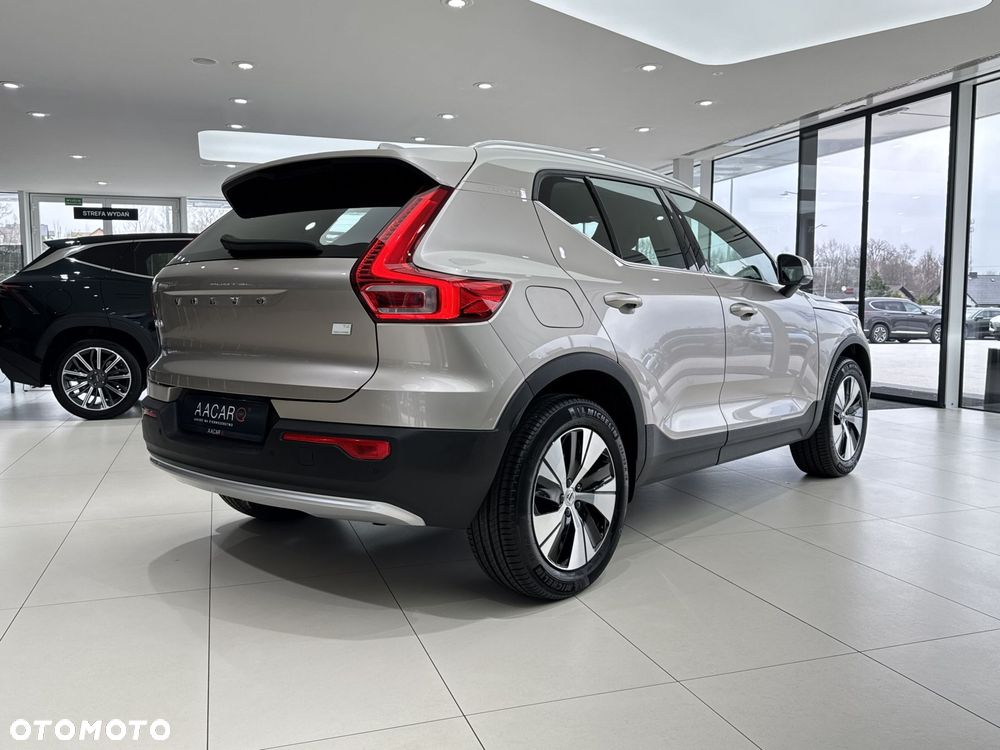 Volvo XC 40 - 5