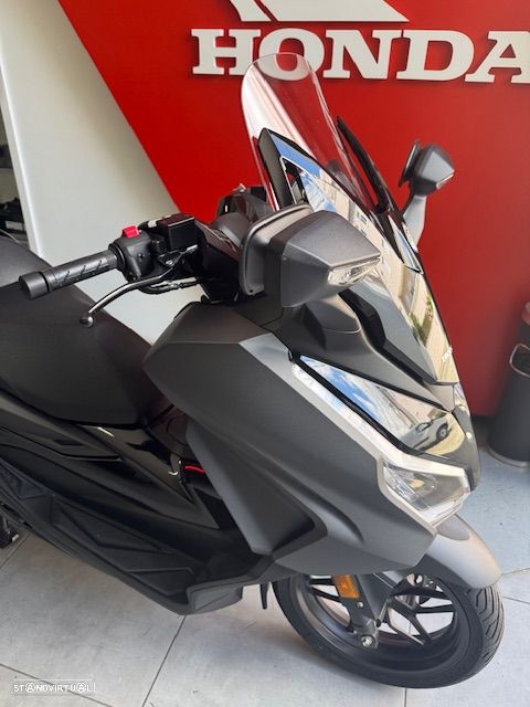 Honda Forza - 3