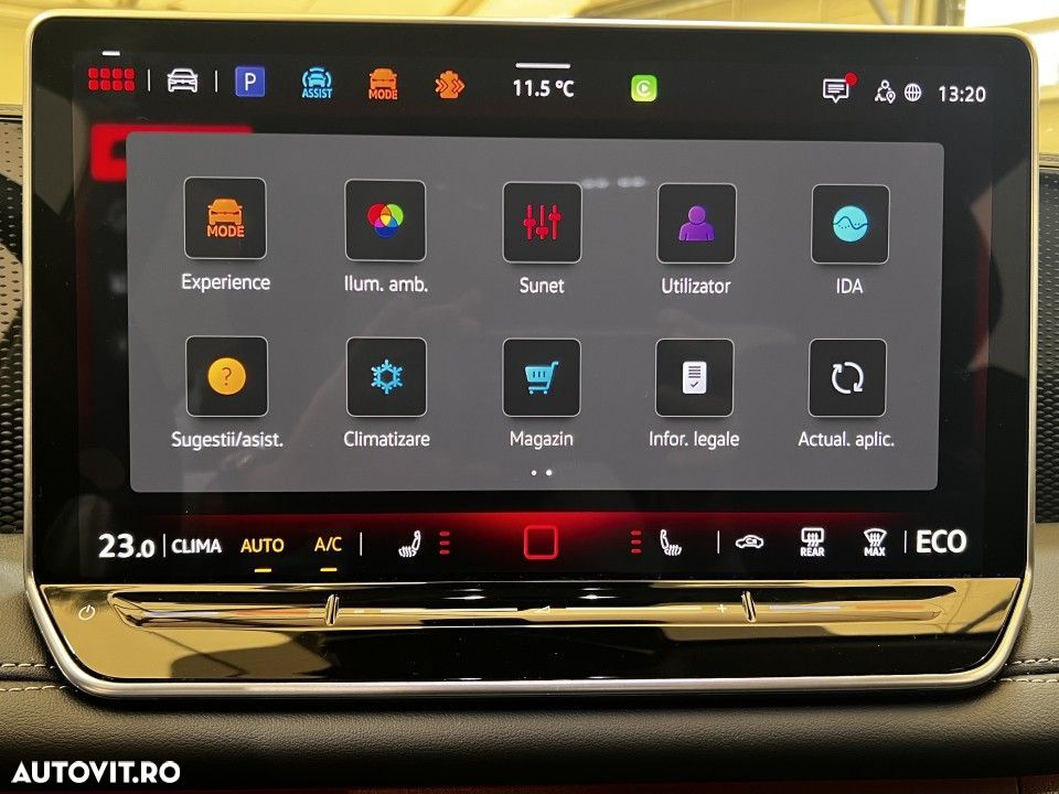 Volkswagen Tiguan - 31