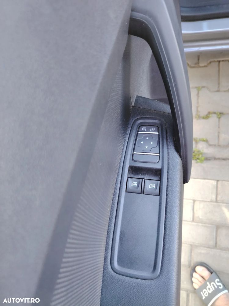 Renault KANGOO van - 14