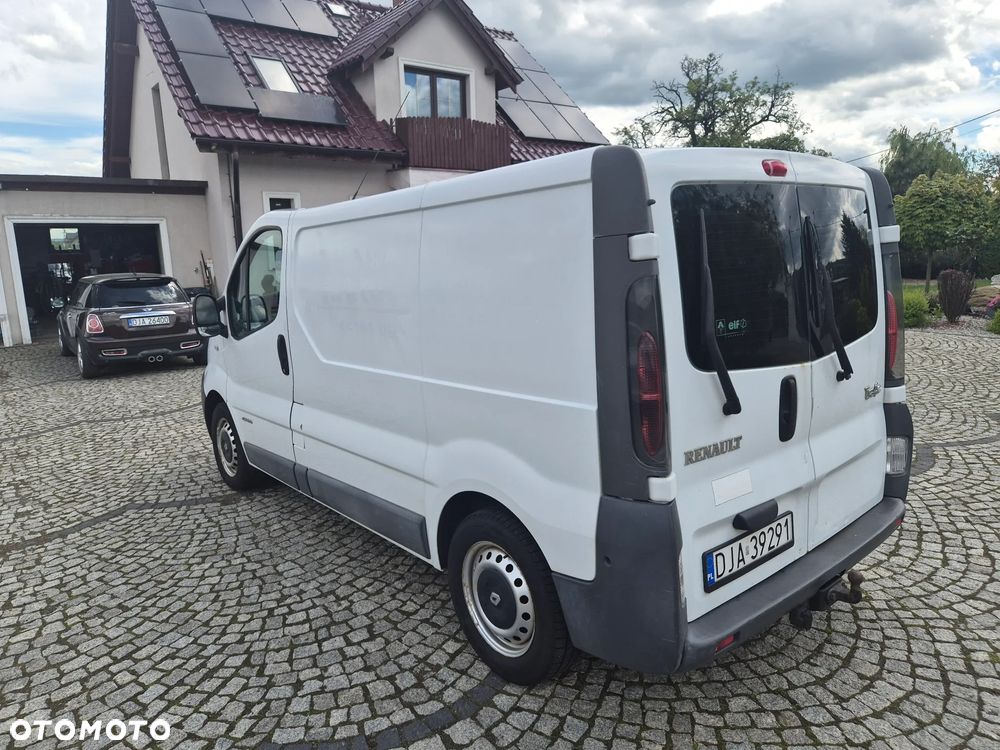 Renault Trafic - 6