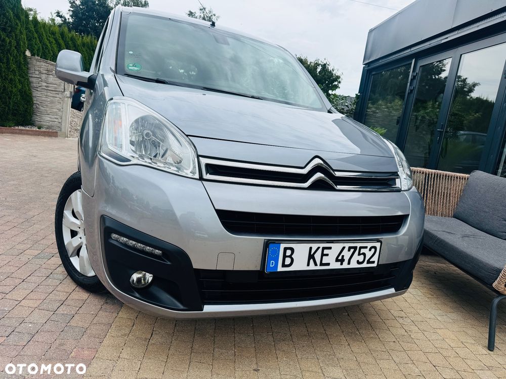 Citroën Berlingo Multispace BlueHDi 120 S&S SHINE - 8