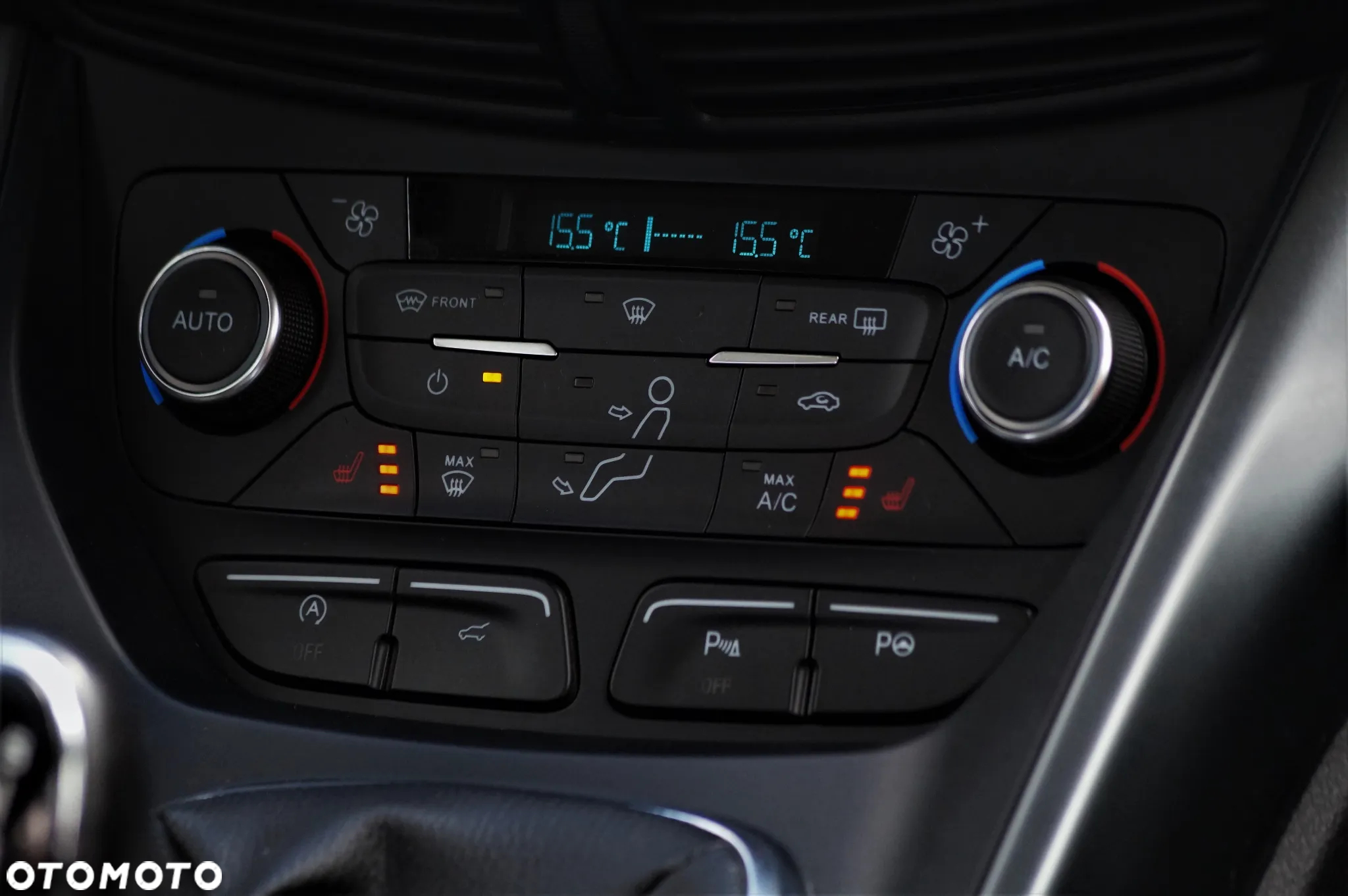Ford Kuga - 39