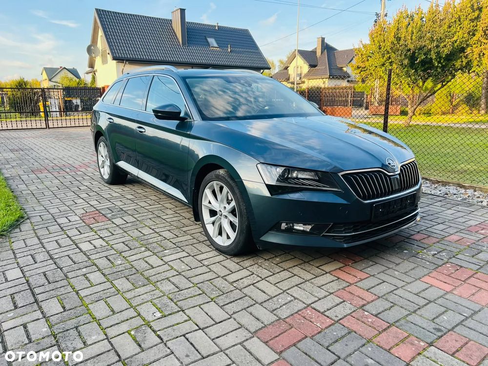 Skoda Superb 1.5 TSI DSG Sportline - 8