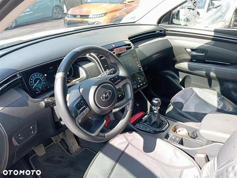Hyundai Tucson 1.6 T-GDi Smart 2WD - 8