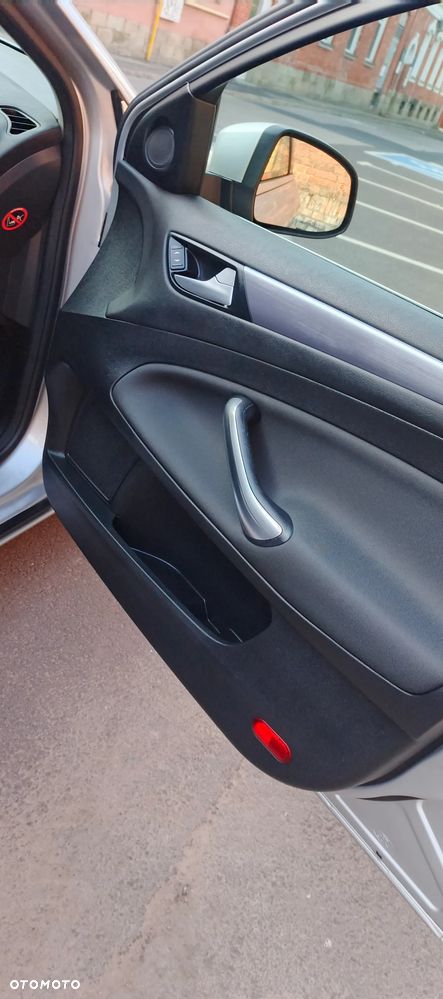 Ford Mondeo 2.0 TDCi Titanium PowerShift - 9