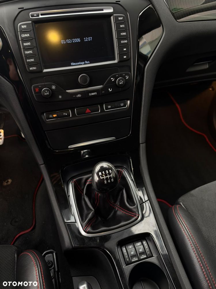 Ford Mondeo 1.6 T Titanium - 31