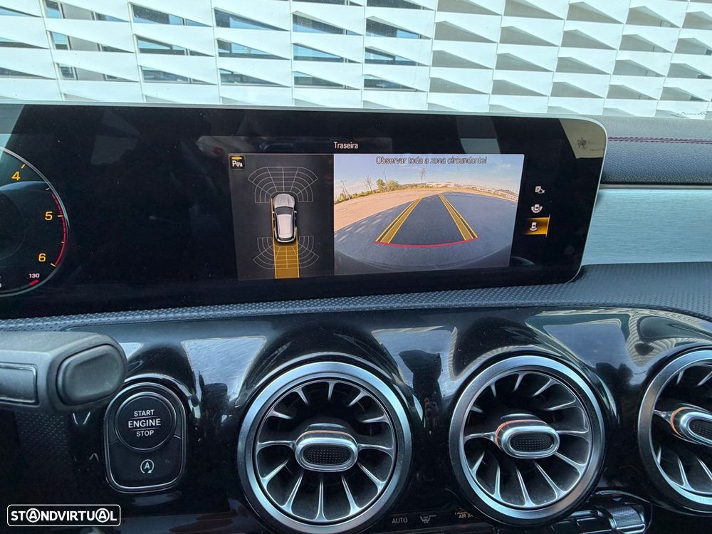 Mercedes-Benz CLA 200 - 16