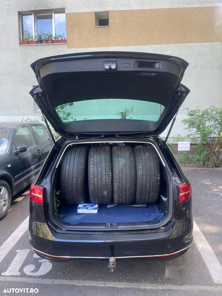Volkswagen Passat - 27