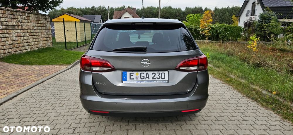 Opel Astra - 4