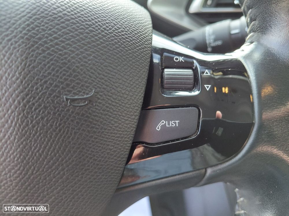 Peugeot 308 1.5 BlueHDi Business Line - 10