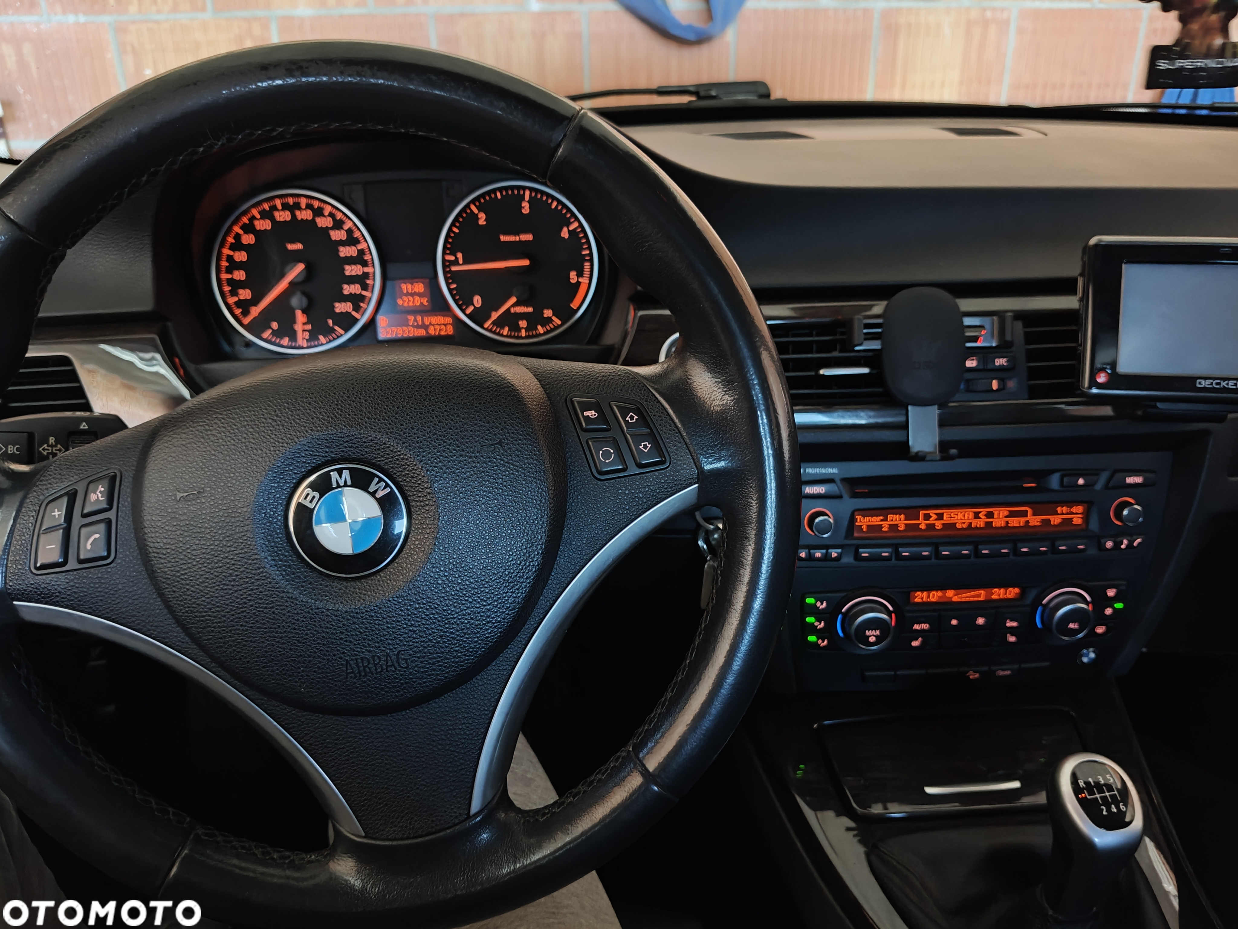 BMW Seria 3 320d xDrive - 13
