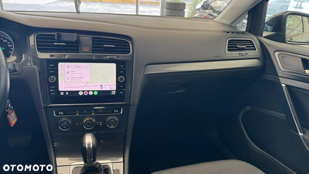 Volkswagen Golf 1.0 TSI (BlueMotion Technology) Trendline - 19