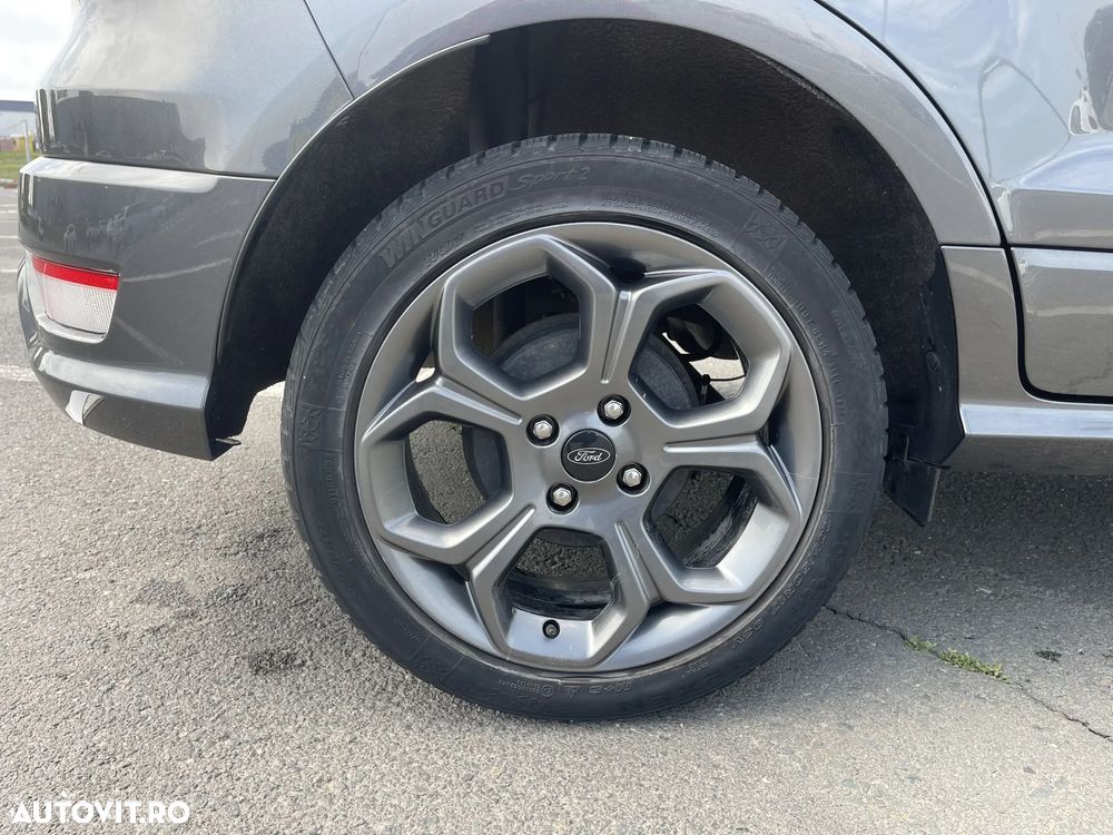 Ford EcoSport - 29