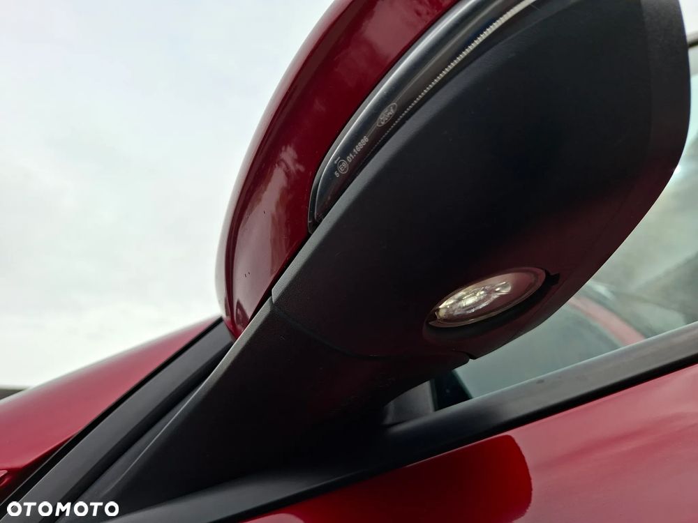 Ford Focus 1.5 EcoBoost Titanium ASS - 26