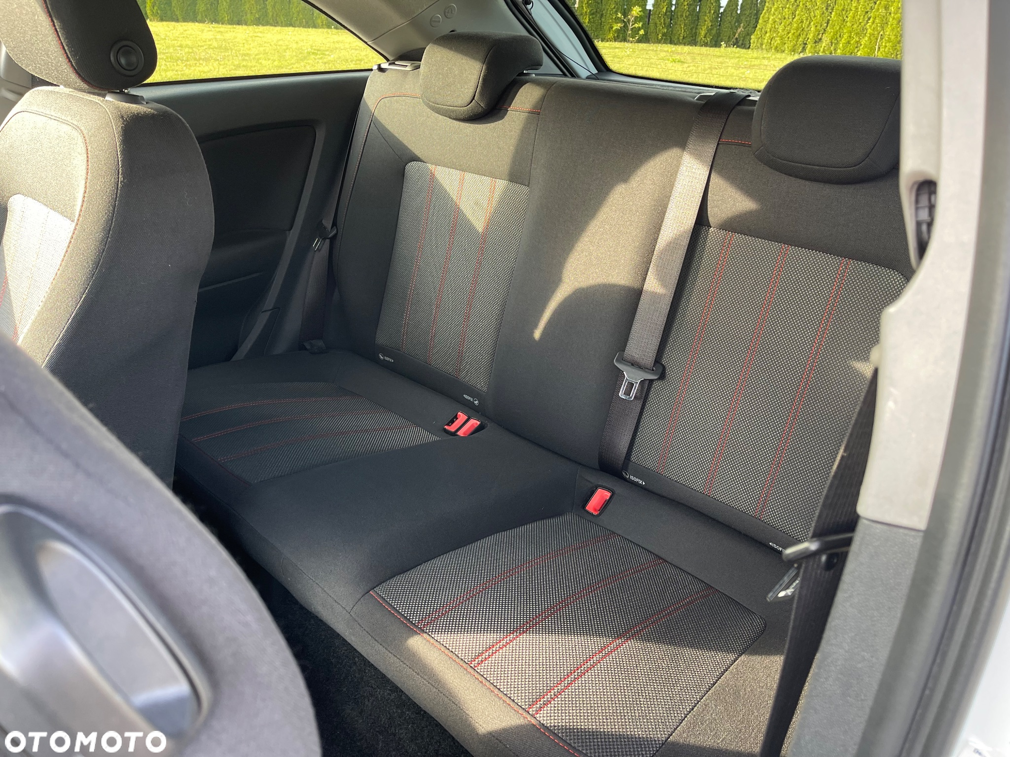 Opel Corsa 1.4 16V Cosmo - 32