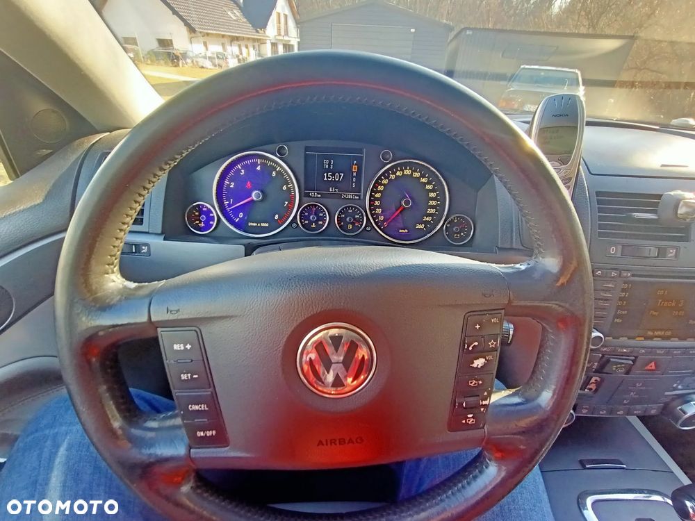 Volkswagen Touareg 3.2 V6 Tiptr - 21