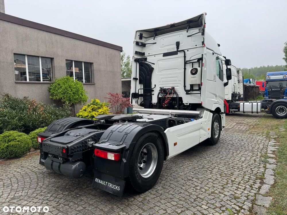 Renault T480 - 6