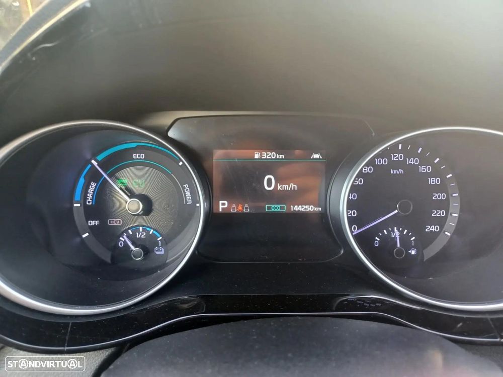 Kia XCeed 1.6 GDi PHEV Drive - 26