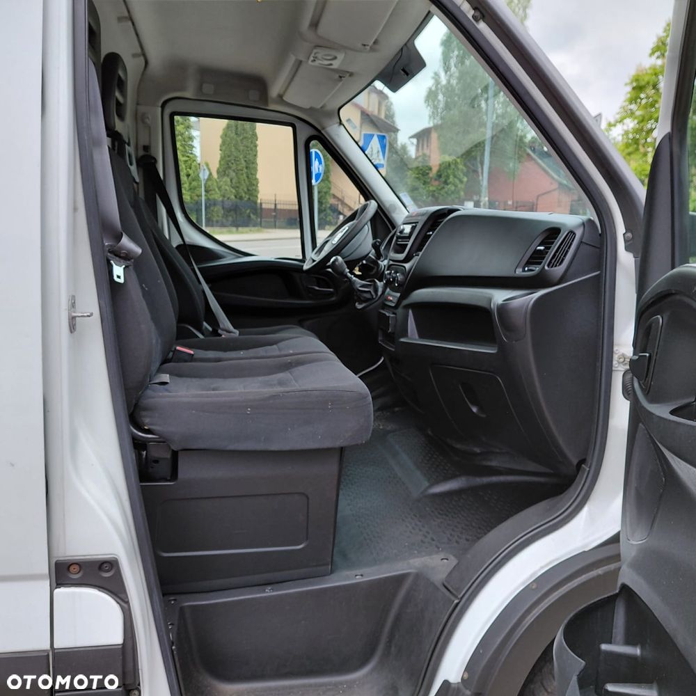 Iveco 35c14 - 10