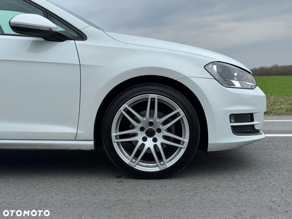 Volkswagen Golf 1.6 TDI BlueMotion Technology Comfortline - 8