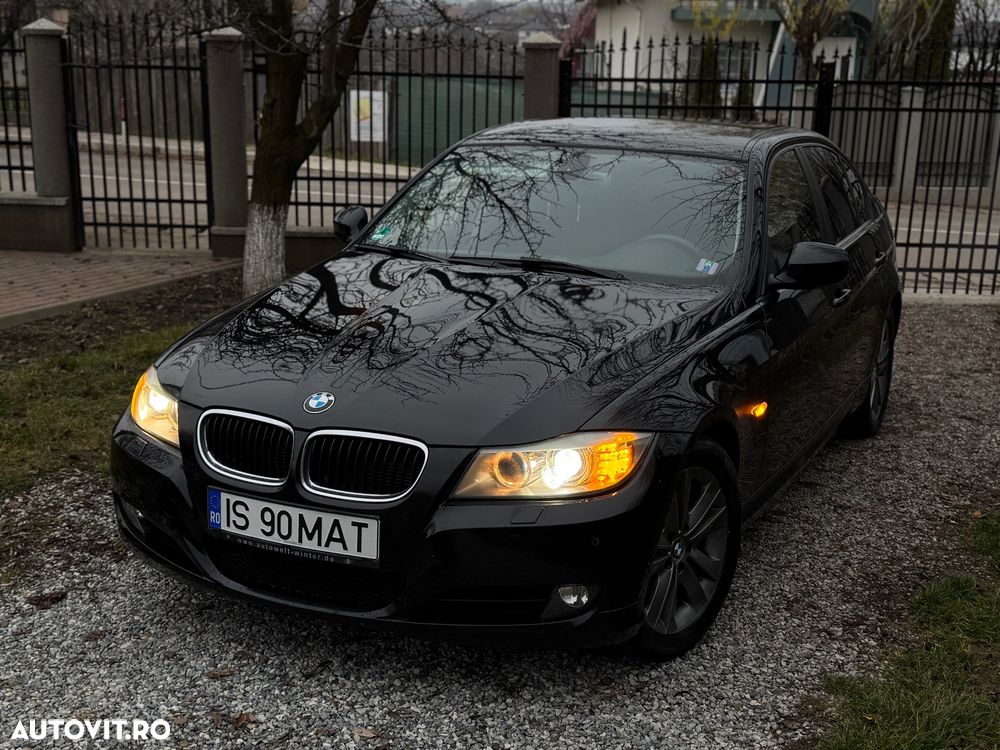 BMW Seria 3 318d DPF Touring Edition Sport - 10