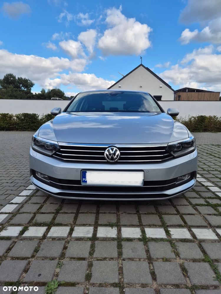 Volkswagen Passat 2.0 TDI SCR Comfortline DSG - 9