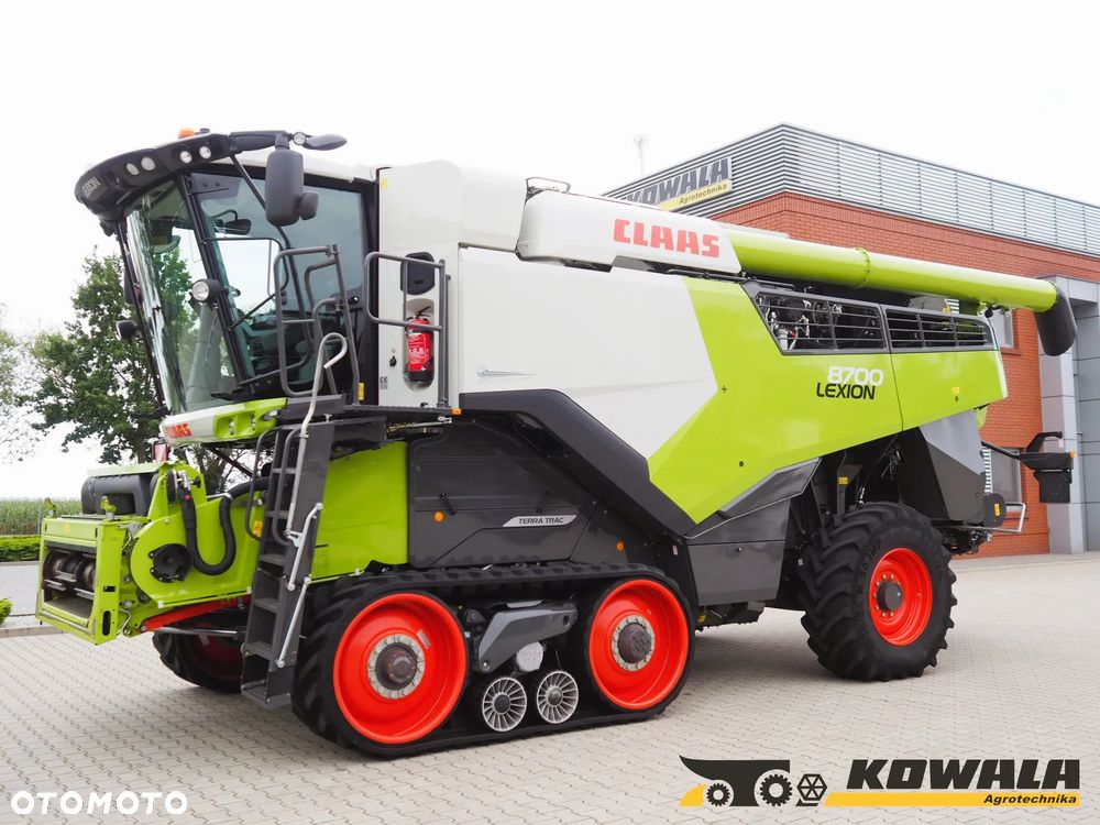 Claas Lexion 8700TT+ V1080