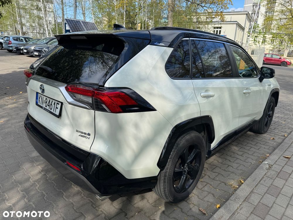Toyota RAV4 - 3