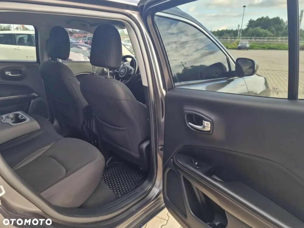 Jeep Compass 2.4I 4x4 Automatik Limited - 10