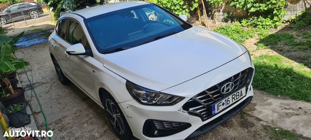 Hyundai i30 1.5 T-GDI MHEV 160CP Highway - 1