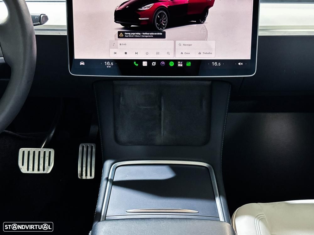 Tesla Model Y Performance Dual Motor AWD - 21