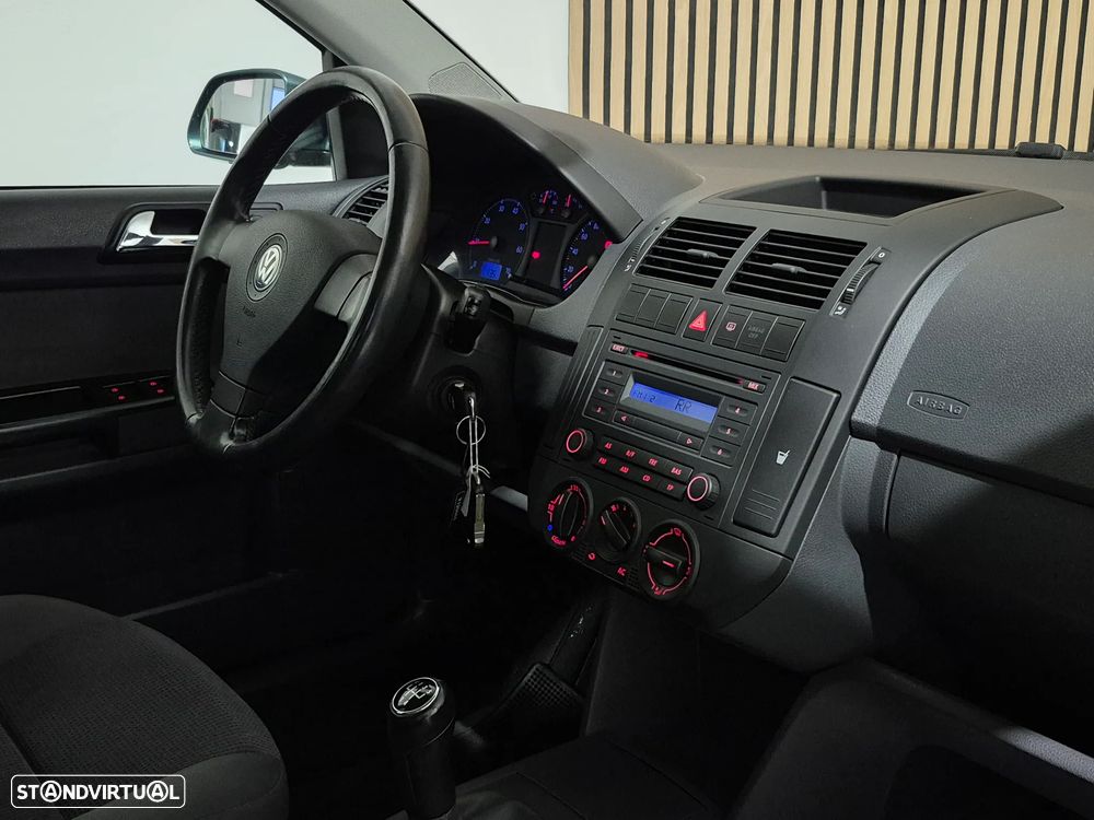 VW Polo 1.2 Confortline AC - 16