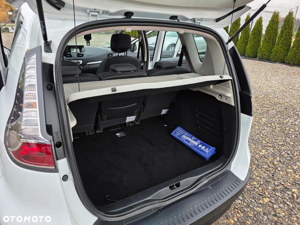 Renault Scenic 1.6 16V 110 TomTom Edition - 22