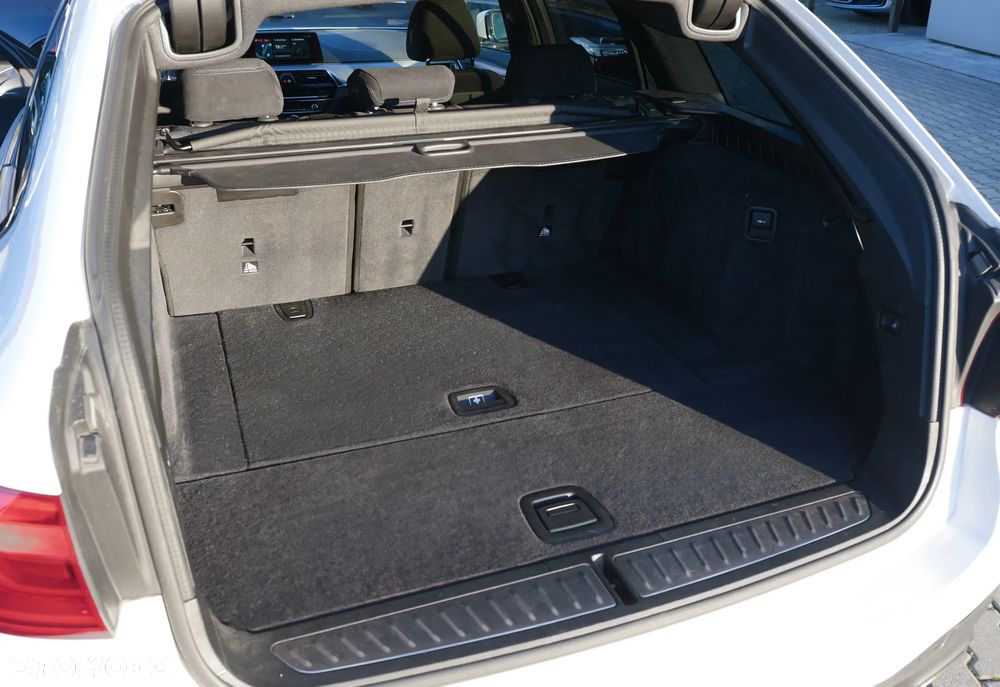 BMW Seria 5 520d xDrive M Sport sport - 22