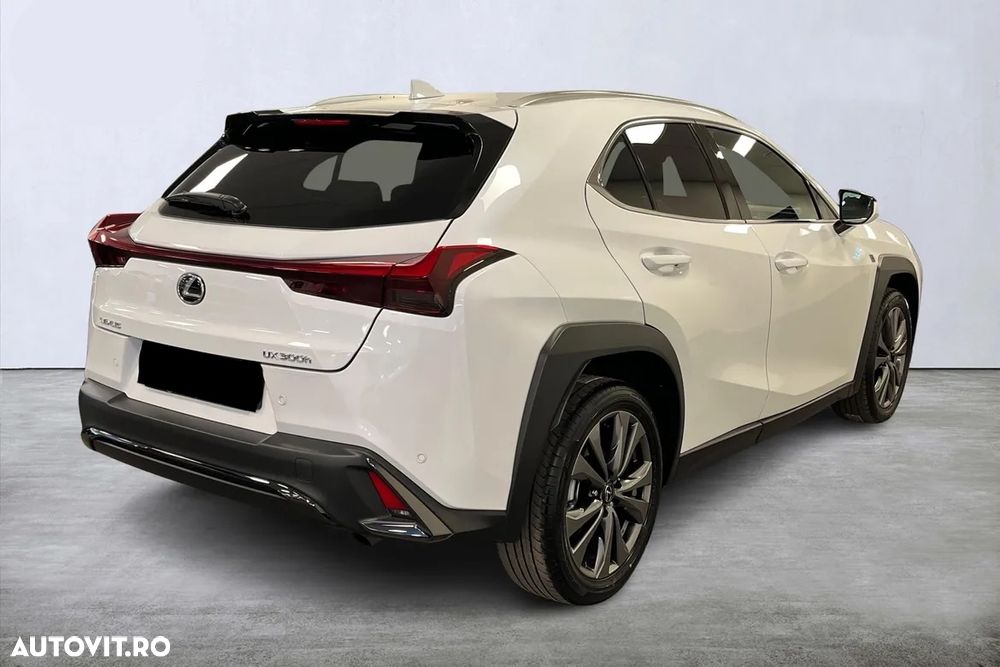 Lexus UX 300h F SPORT Design - 6